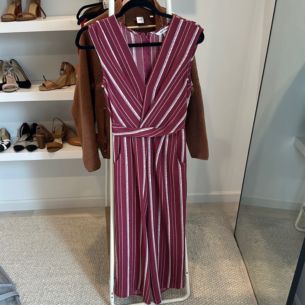Speechless Jumpsuit with Pockets in Size XS
